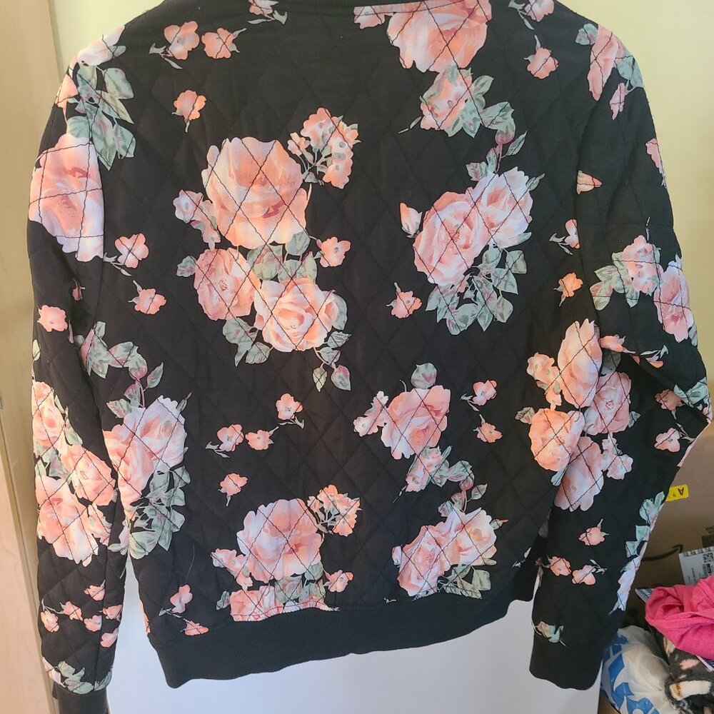 Floral jacket - Picture 3 of 4